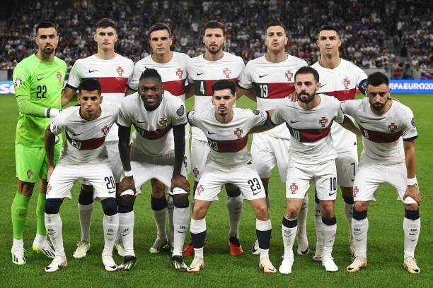 轨迹各不相 轨迹各不相