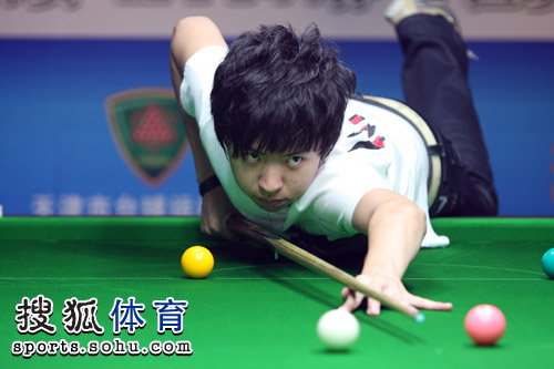 在防守端则 在防守端则