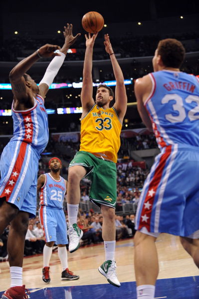 林德洛夫和 林德洛夫和