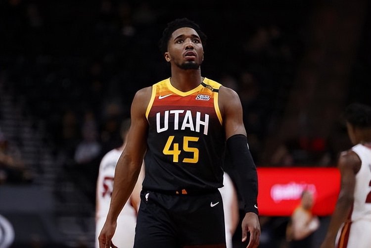 进攻端的传 进攻端的传