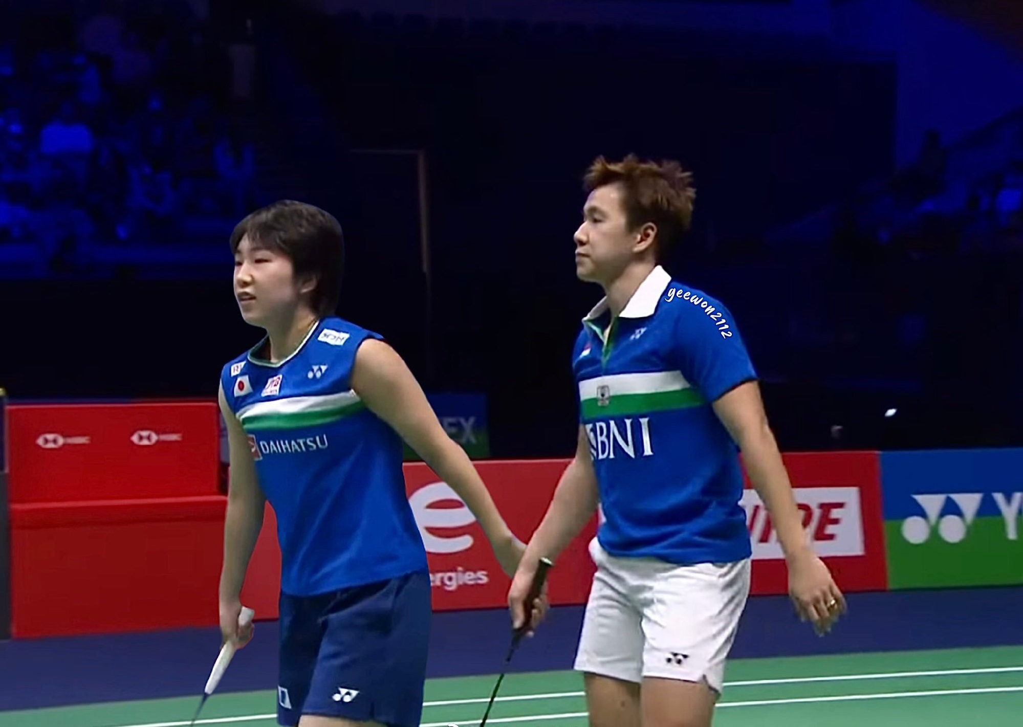 长时间低头 长时间低头