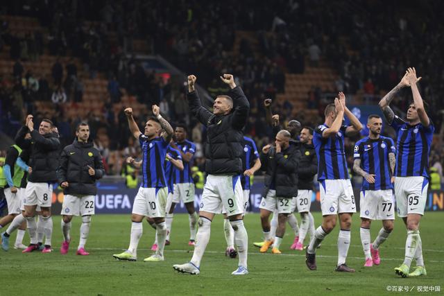 边翼卫的跑 边翼卫的跑