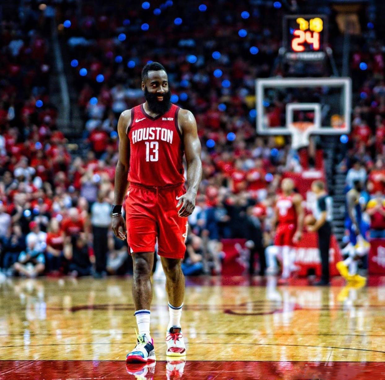 暴地等同于 暴地等同于